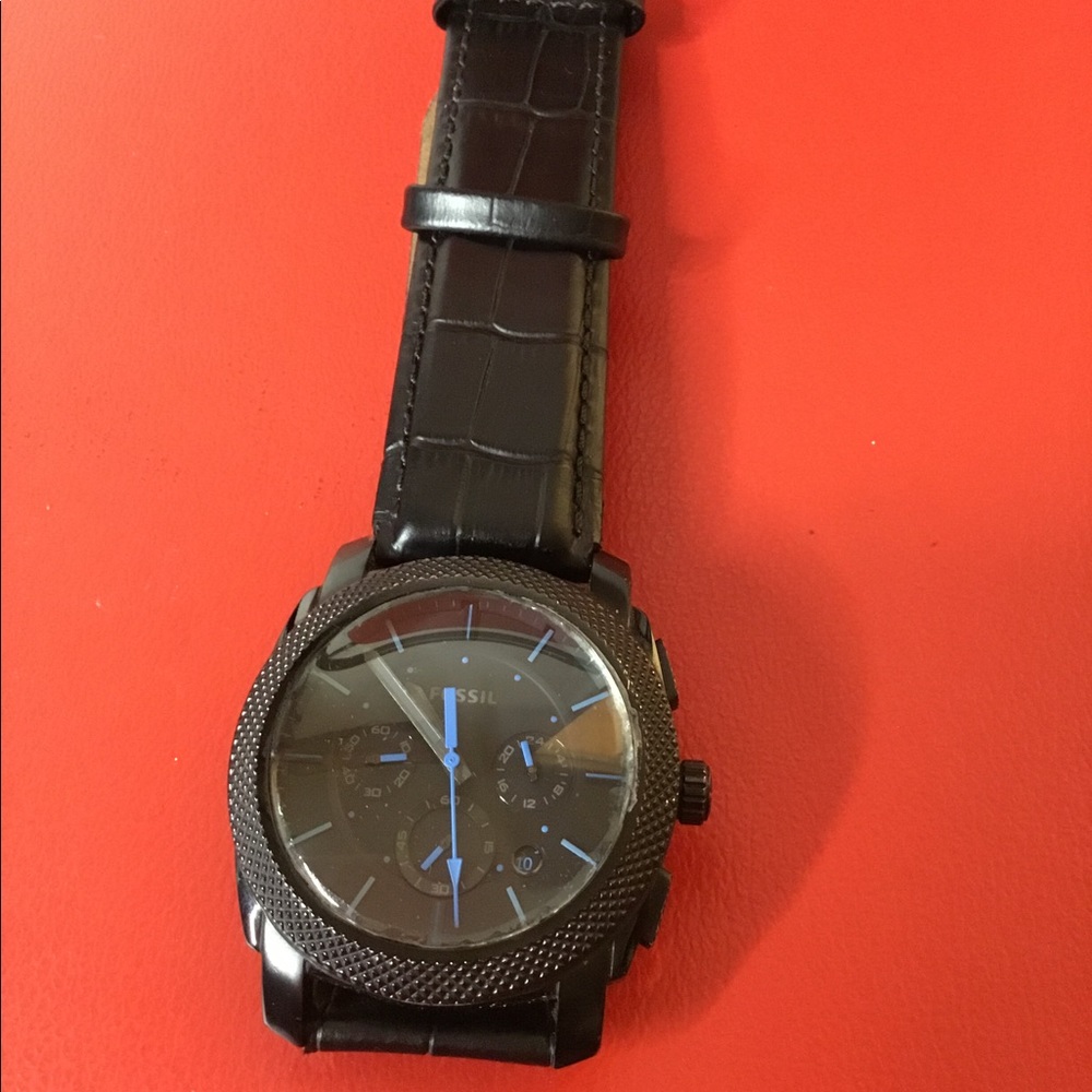 Fossil Machine Watch - Picture 7 of 9